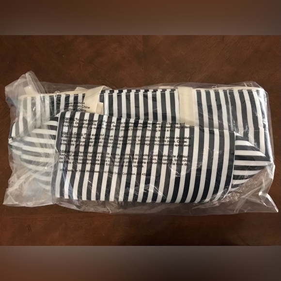 BNIB - Insulated Fabric Cooler - Picture 2 of 5